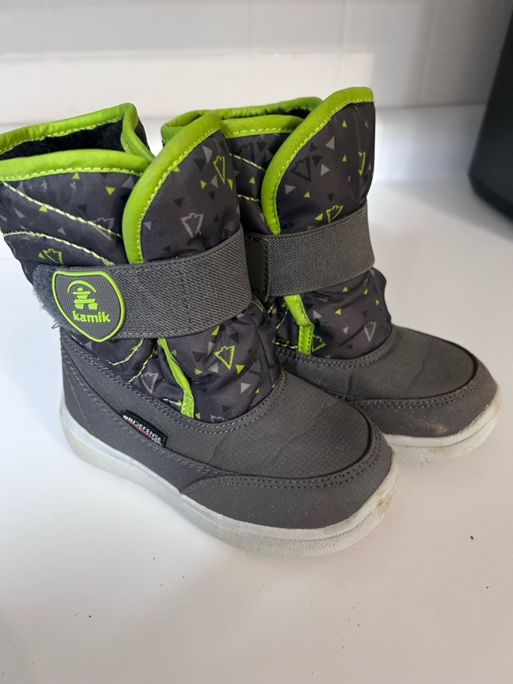 Kamik Toddler 9 Gray & Green Insulated Winter Boots